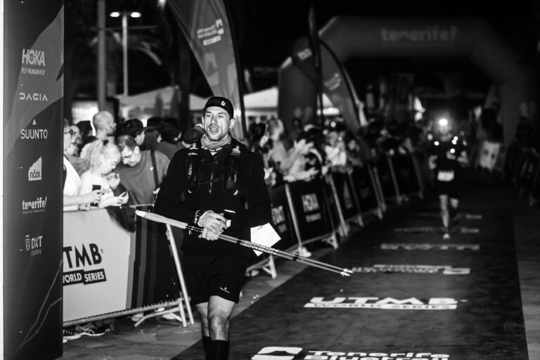 Road and trail running. Ultrarunning